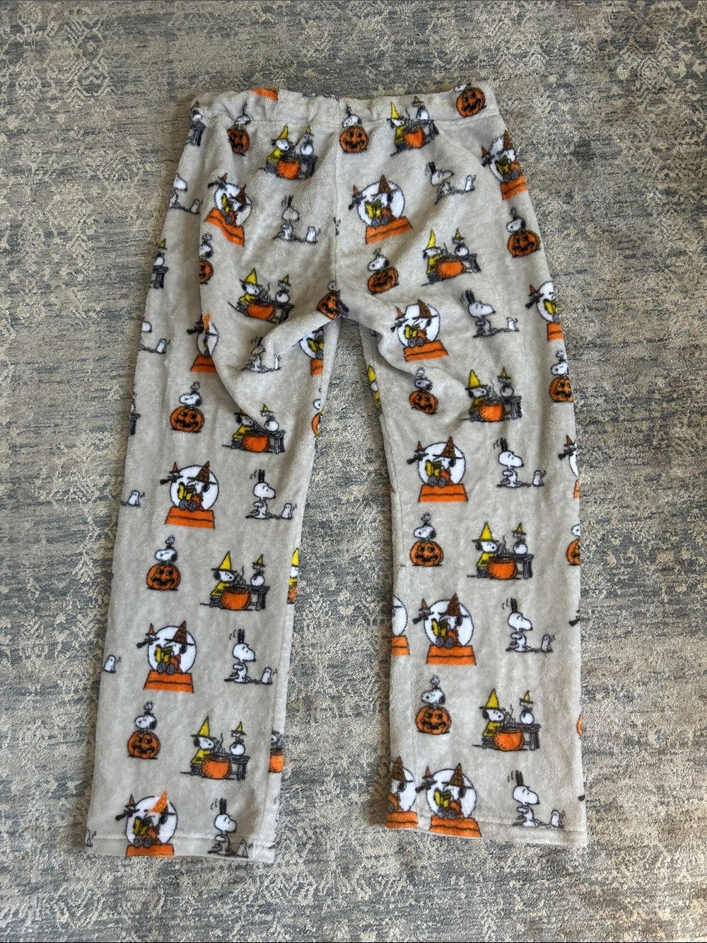 Peanuts Fleece Snoopy Halloween Pajama Bottoms - Picture 4 of 4